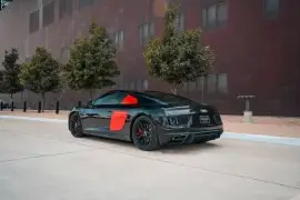 Audi R8 V10 Akrapovic exhaust