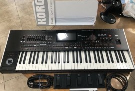 Korg Pa5X, Korg Pa4X, Korg Pa4X MG2 Edition, Korg Pa1000,Yamaha Genos2, Beograd
