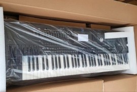 Korg Pa5X, Korg Pa4X, Korg Pa4X MG2 Edition, Korg Pa1000,Yamaha Genos2, Beograd