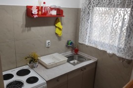 Izdajem kuću 60m2, Učiteljsko naselje Zvezdara, Beograd (Zvezdara)