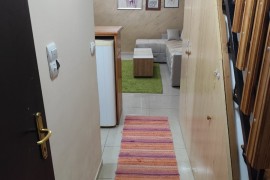 Izdajem kuću 60m2, Učiteljsko naselje Zvezdara, Beograd (Zvezdara)