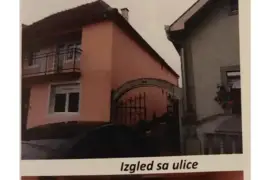 Prodajem kucu u Indjiji, Inđija