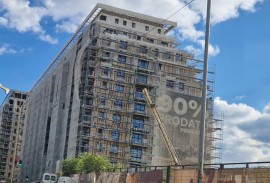 Prodaje se dvosoban lux stan od 46 kvm na Banovom Brdu, Beograd (Čukarica)