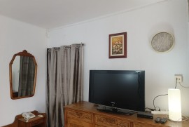 Izdajem renoviran 1.0 stan u Paviljonima, 35 m2., 35 m², Beograd (Novi Beograd)