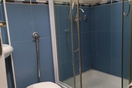 Izdajem renoviran 1.0 stan u Paviljonima, 35 m2., 35 m², Beograd (Novi Beograd)
