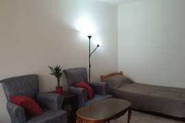Izdajem renoviran 1.0 stan u Paviljonima, 35 m2., 35 m², Beograd (Novi Beograd)