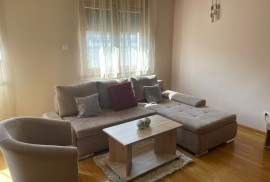 Izdajem potpuno namesten dvosoban stan 55 m2, Zvezdara, Zahumska , 55 m², Beograd (Zvezdara)