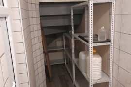 Izdajem opremljen lokal, pekara, proizvodnja kolača, kuhinja Inđija