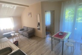 Ćalije, 2,5 stan, 50 kvadrata. 3 sprat bez lifta, 50 m², Beograd (Palilula)