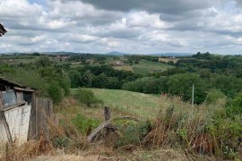 Prodajem kucu sa zemljistem Poljanice-Ljig, Poljanice