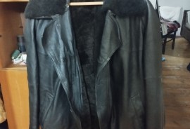 Odeća i obuća, Muška odeća, 100 €, Prodajem kožnu jaknu veličine XL, Korišćeno