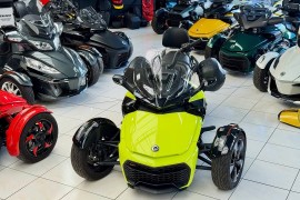 Prodajem CAN-AM SPYDER F3 S SPECIAL SERIES