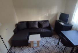 Iznajmljujem stan-Kumodraz, 30 m²