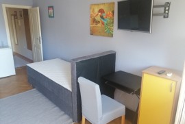 Izdajem garsonjeru na Grbavici u Novom Sadu , 26 m², Novi Sad