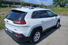 Jeep Cherokee 2.0, Beograd