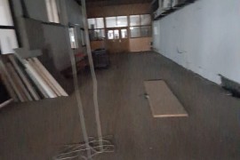 Iznajmljujem magacinski i kancelarijski prostor - Zemun 