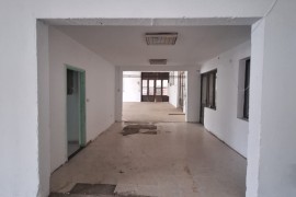 Iznajmljujem magacinski i kancelarijski prostor - Zemun 