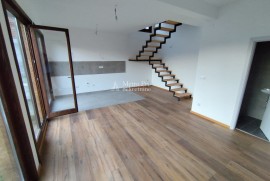Novogradnja, uknjizen, Borca, 4.0, 86m2, Borča