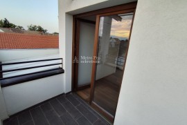 Novogradnja, uknjizen, Borca, 4.0, 86m2, Borča