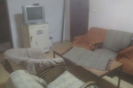 Smestaj za terenske radnike u dvokrevetnim i trokrevetnim sobama